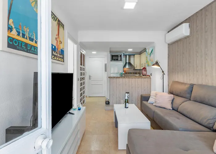Beachfront Apartment Benalmádena