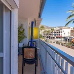 Beachfront Apartamento *
